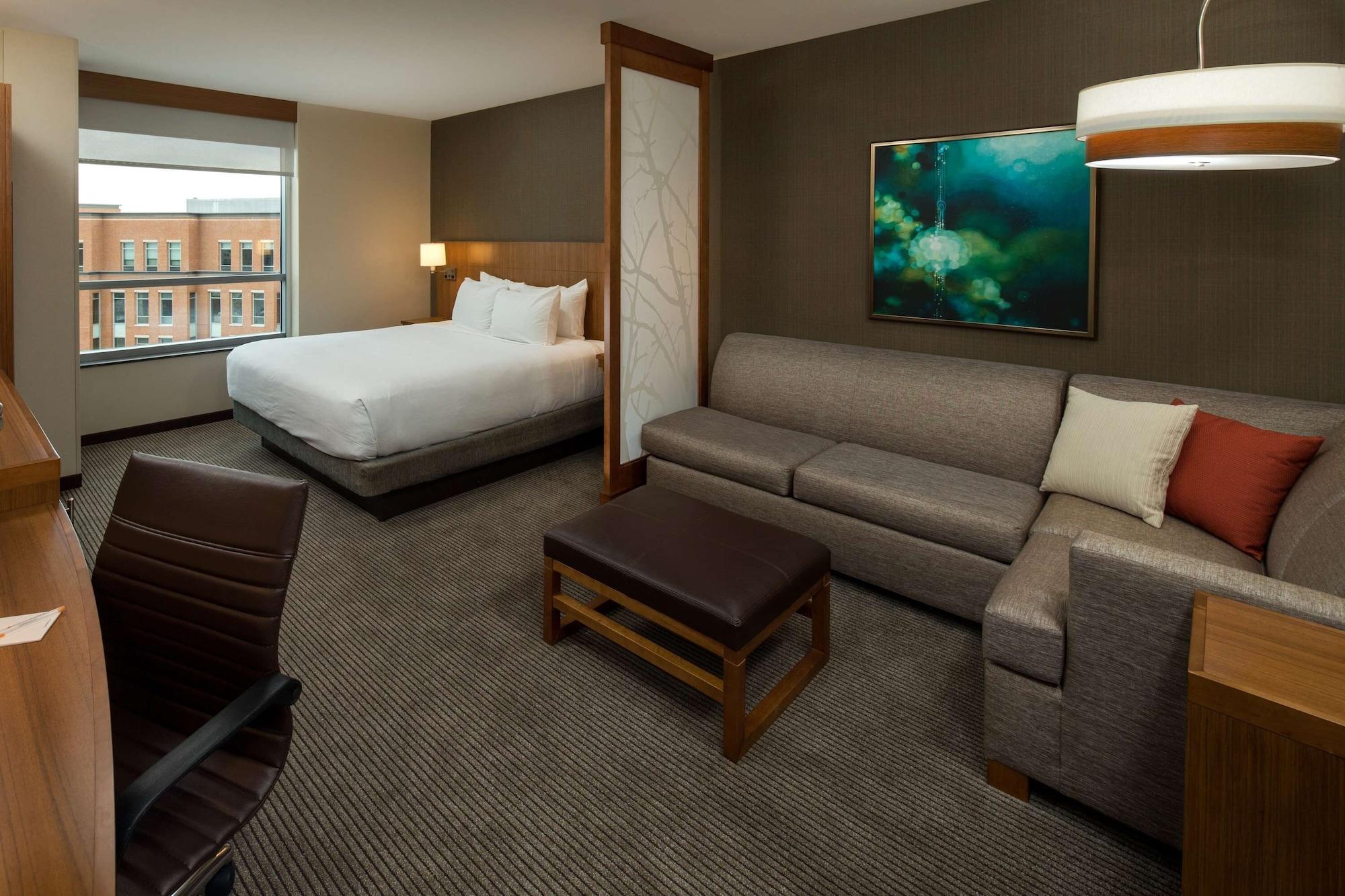 Hyatt Place Bloomington / Normal Extérieur photo