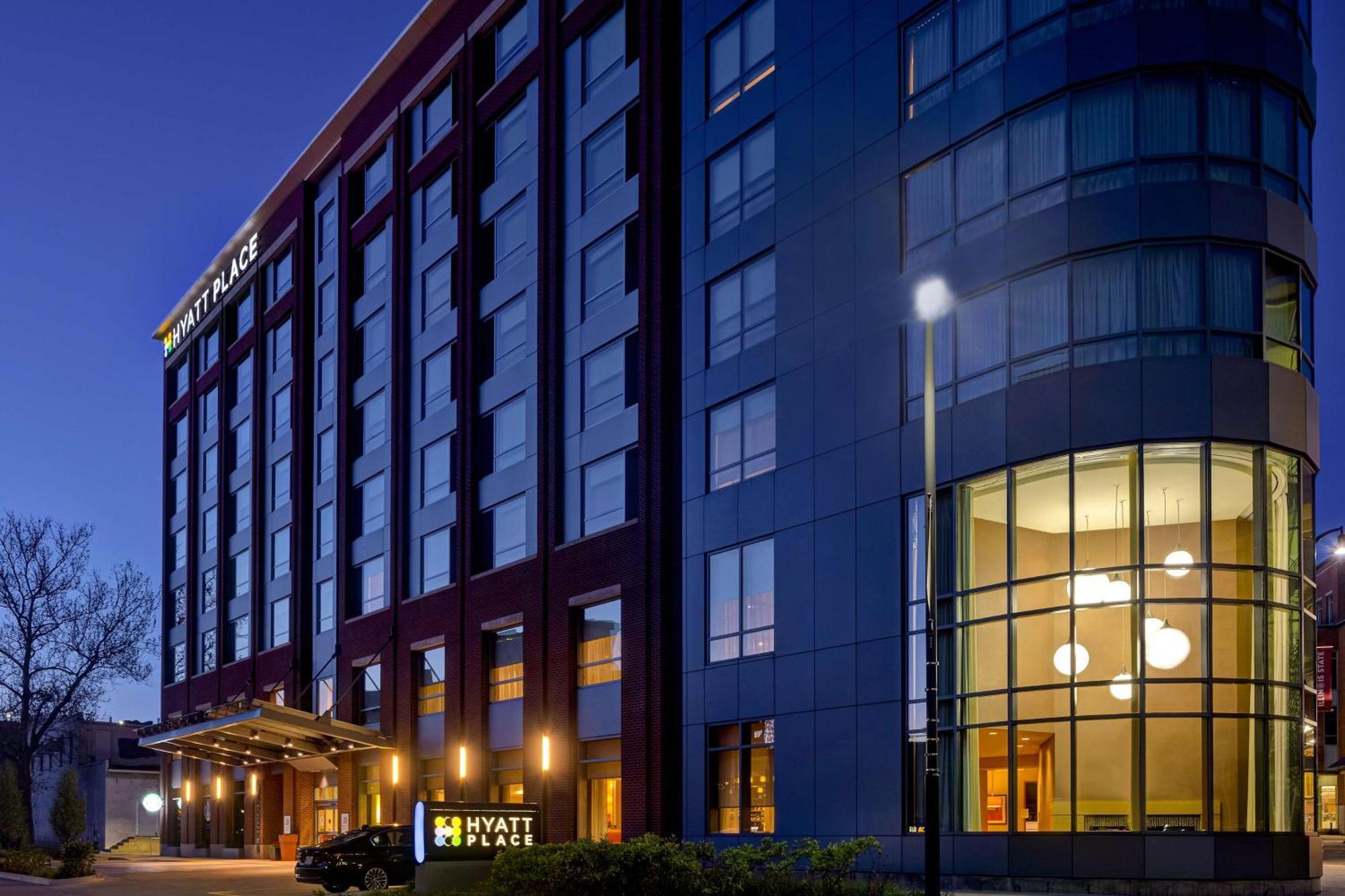 Hyatt Place Bloomington / Normal Extérieur photo