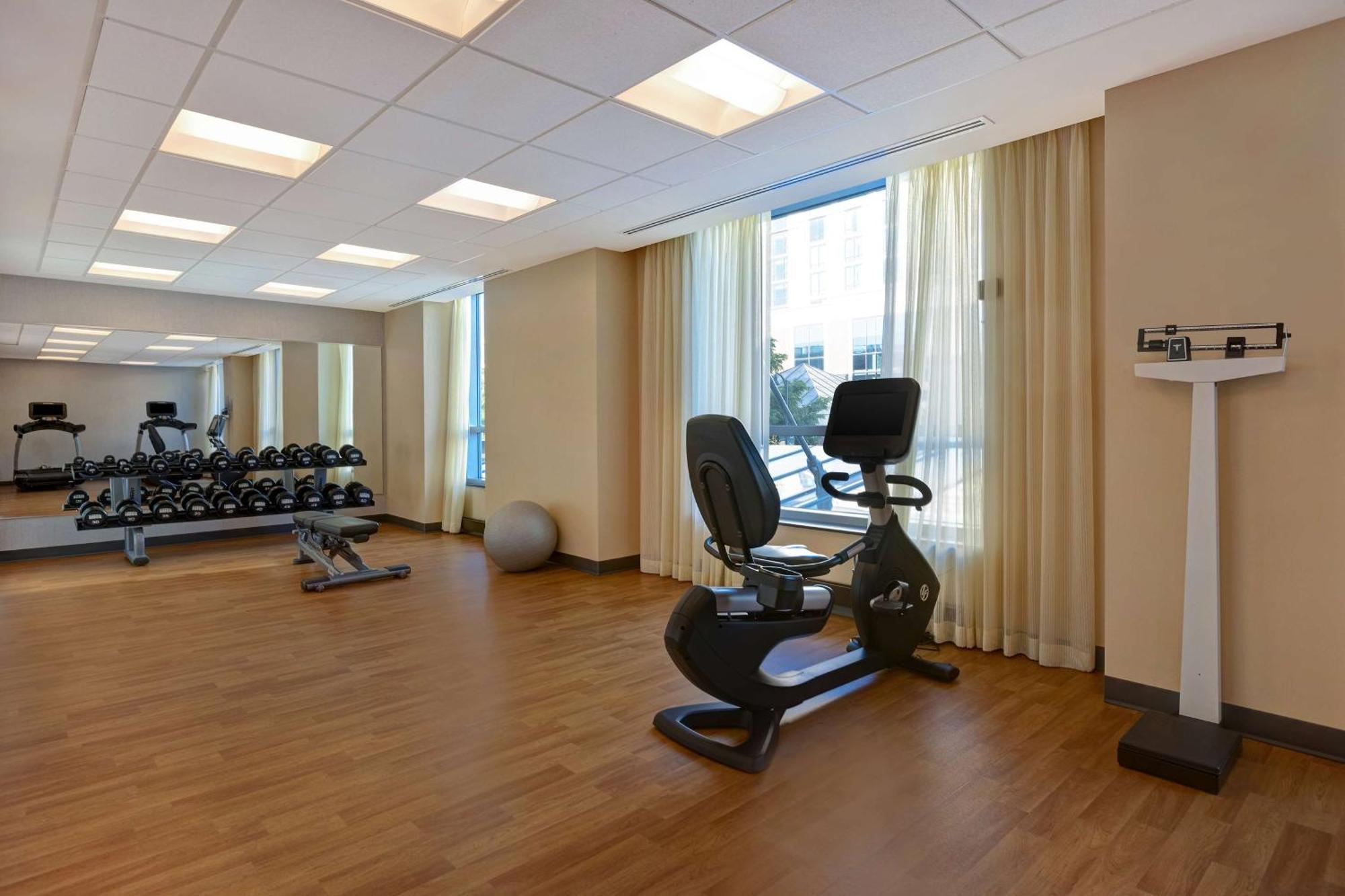 Hyatt Place Bloomington / Normal Extérieur photo