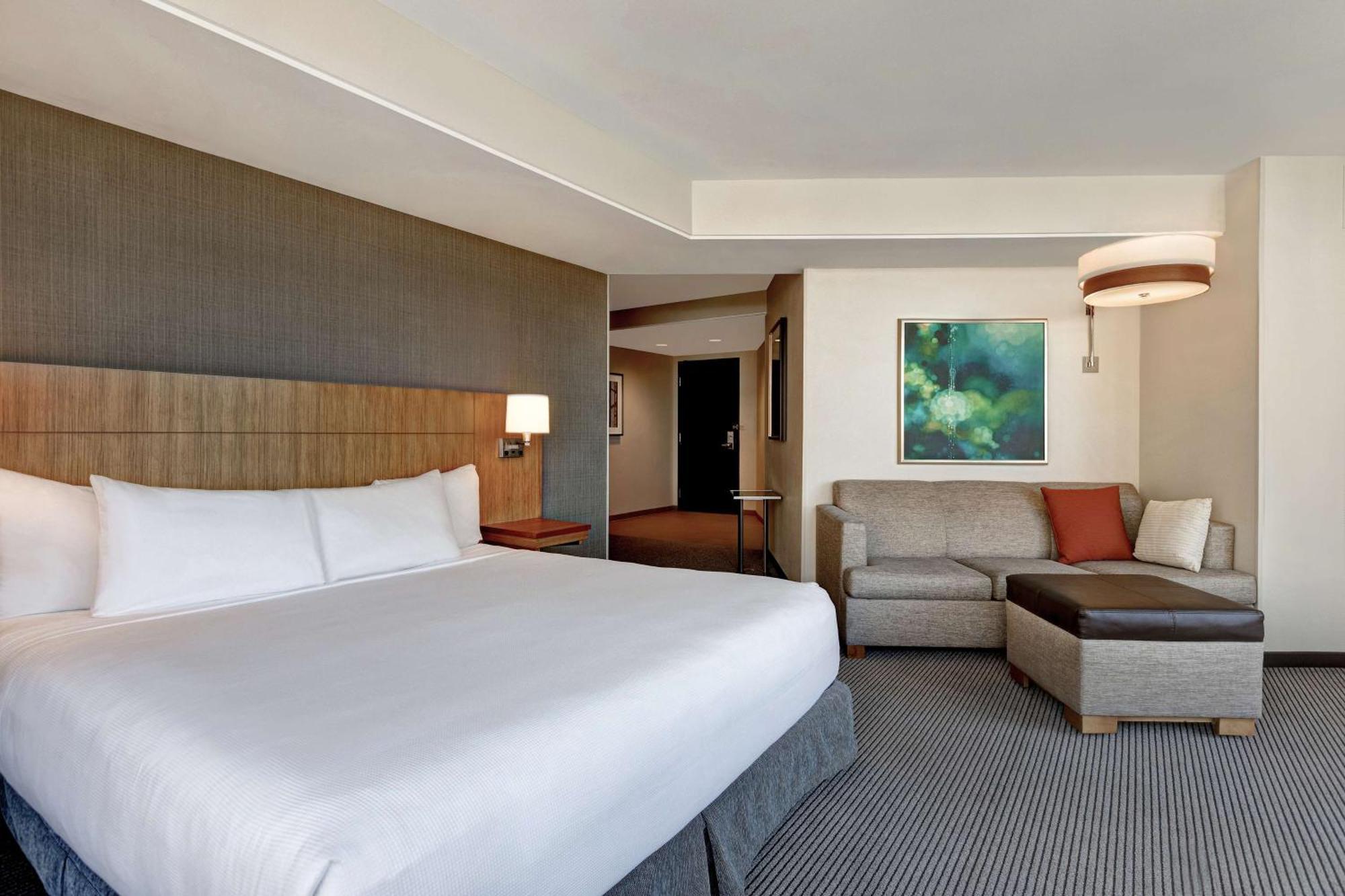 Hyatt Place Bloomington / Normal Extérieur photo