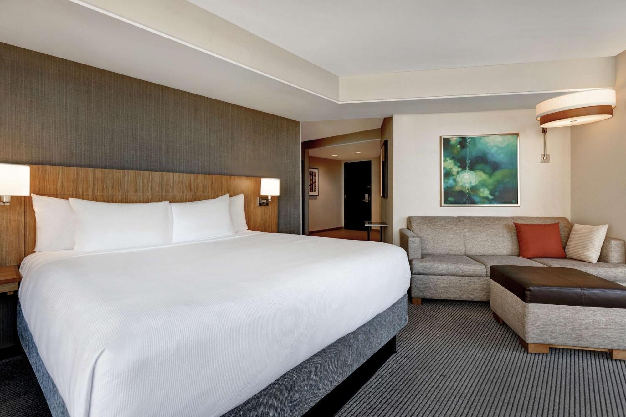 Hyatt Place Bloomington / Normal Extérieur photo